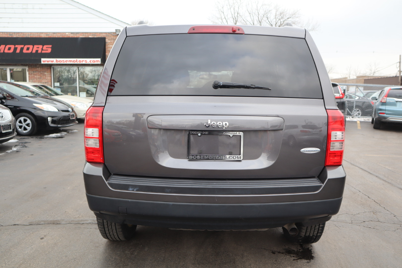 Jeep Patriot Latitude 2WD 2016