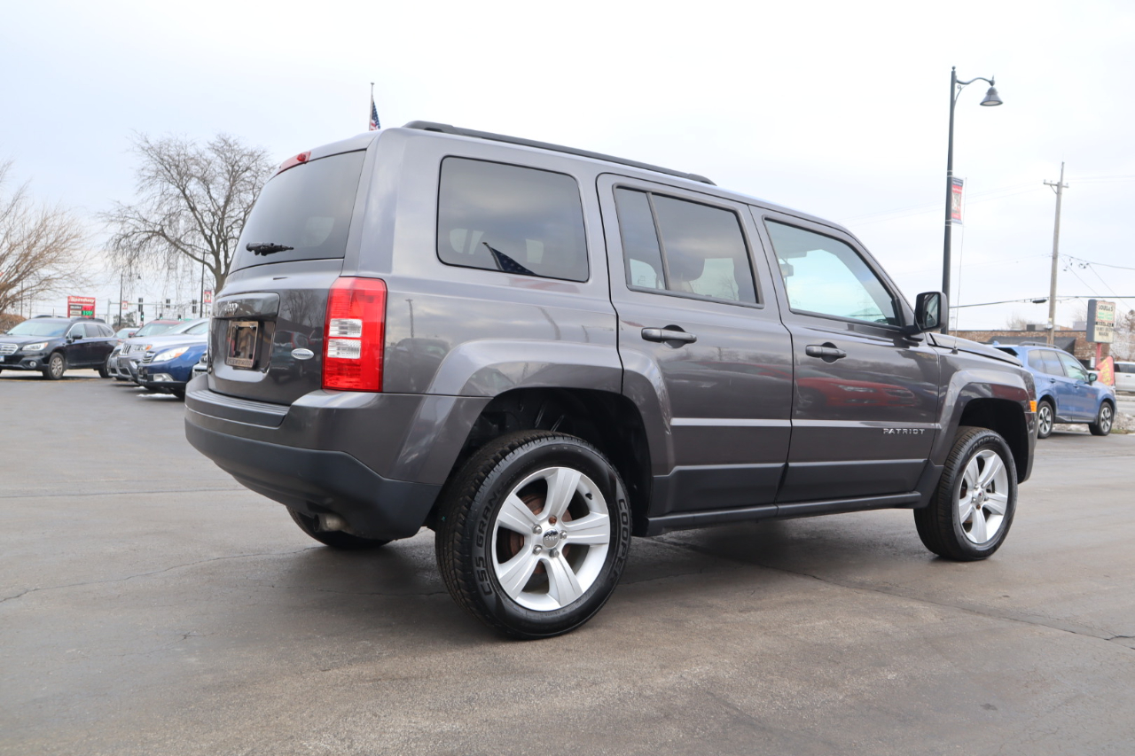 Jeep Patriot Latitude 2WD 2016