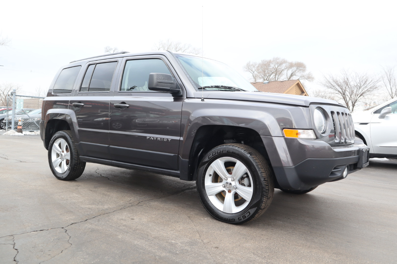 Jeep Patriot Latitude 2WD 2016