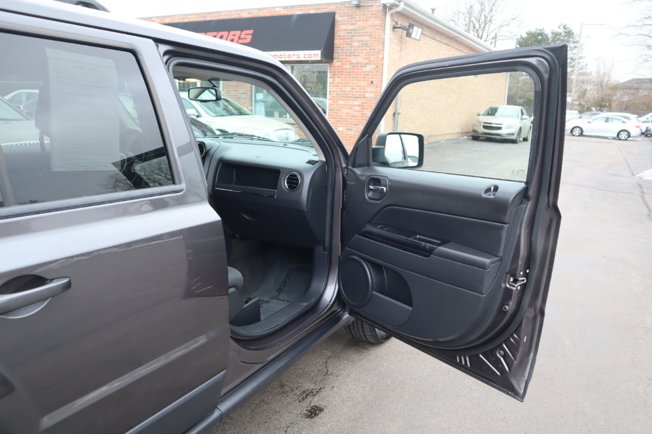 Jeep Patriot Latitude 2WD 2016