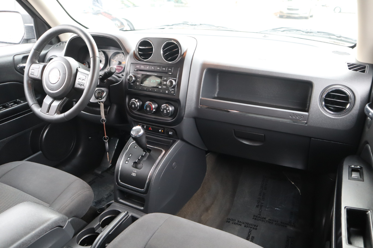 Jeep Patriot Latitude 2WD 2016