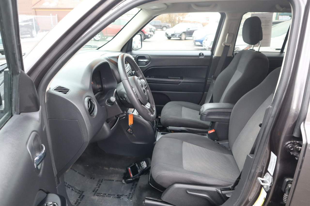 Jeep Patriot Latitude 2WD 2016