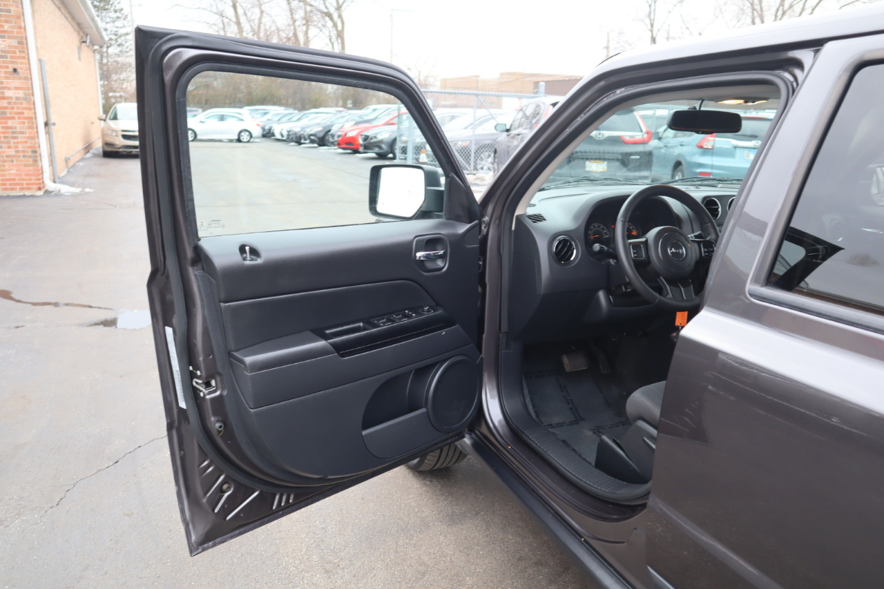 Jeep Patriot Latitude 2WD 2016