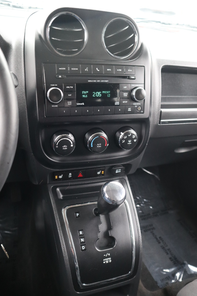 Jeep Patriot Latitude 2WD 2016