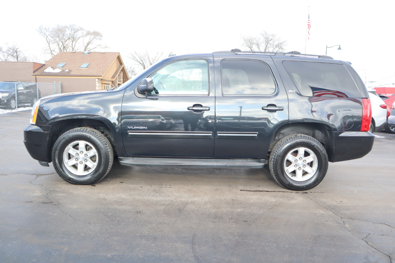 GMC Yukon SLT 4WD 2013