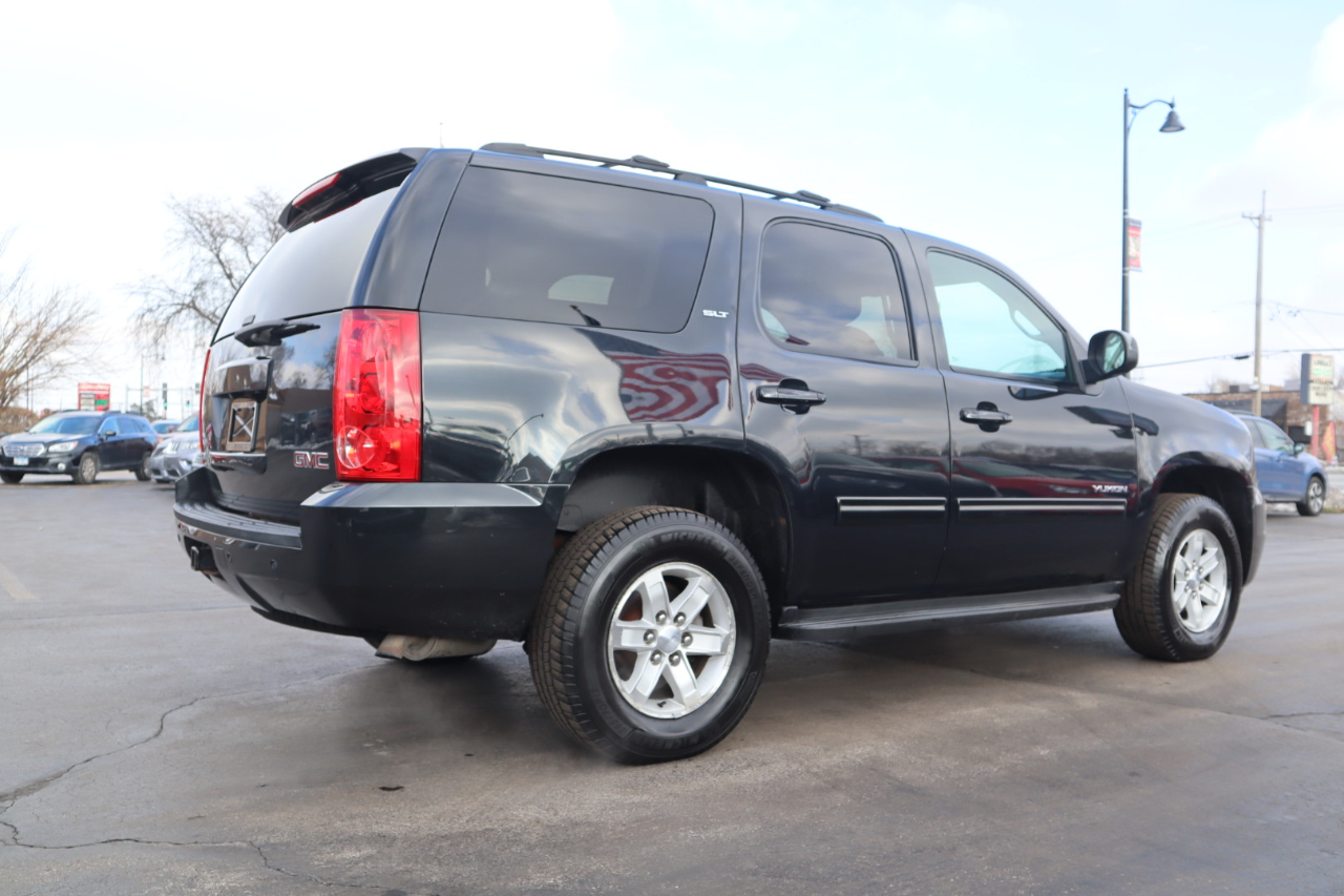 GMC Yukon SLT 4WD 2013