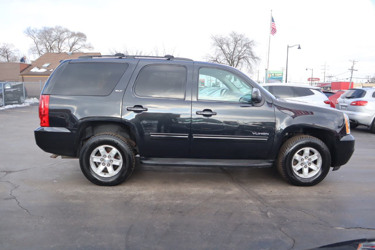 GMC Yukon SLT 4WD 2013