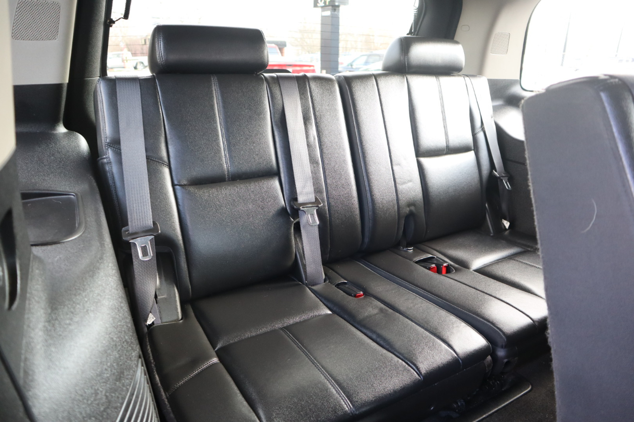 GMC Yukon SLT 4WD 2013