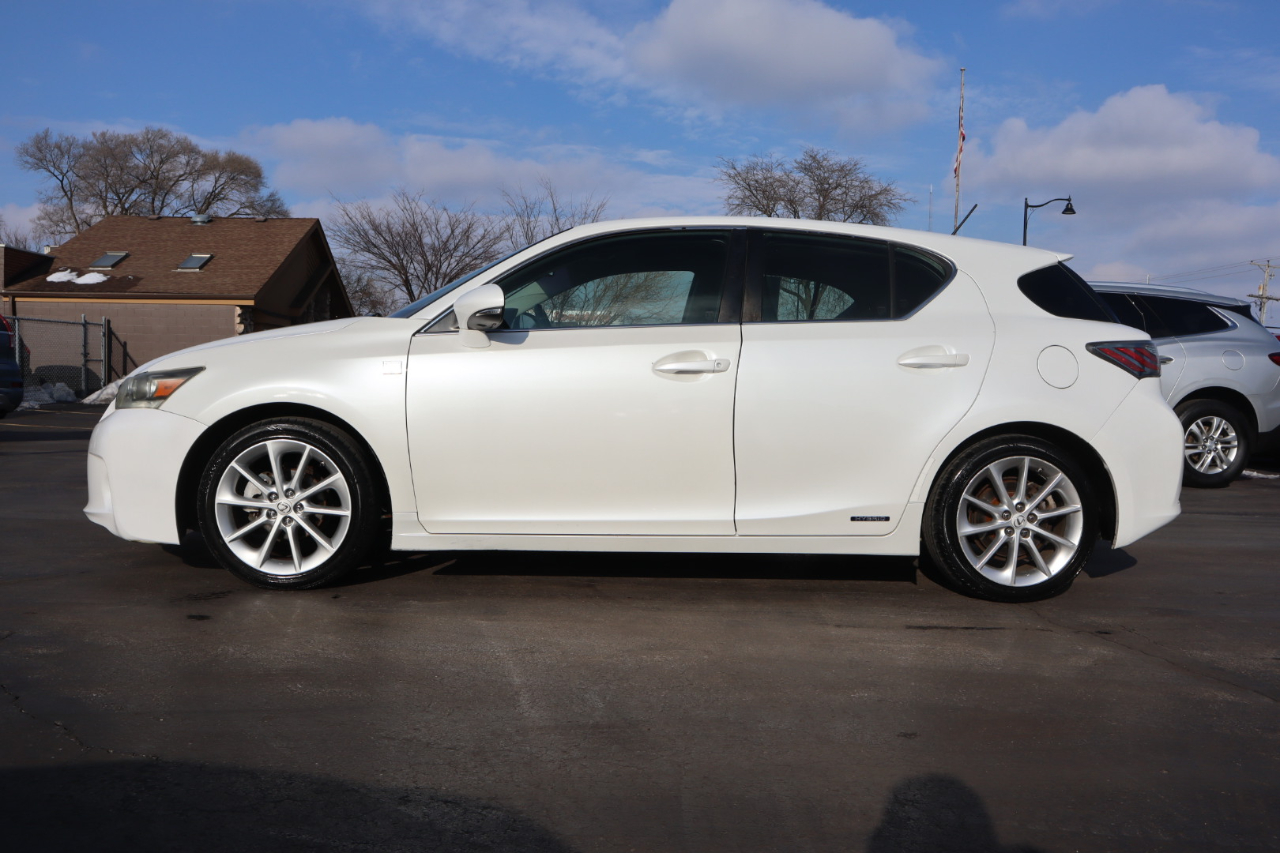 Lexus CT 200h F SPORT 2012
