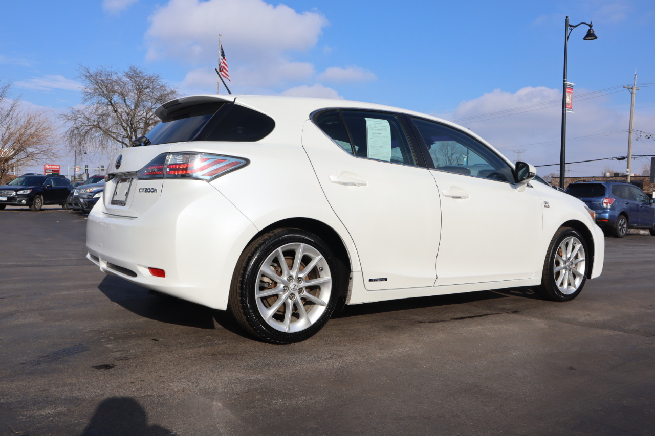 Lexus CT 200h F SPORT 2012