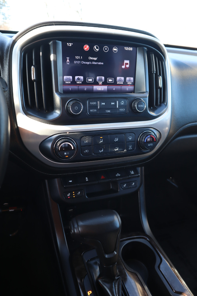 GMC Canyon SLT Crew Cab 4WD Short Box 2016