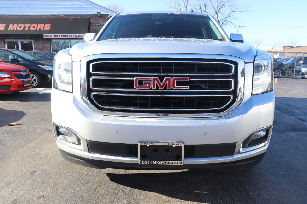 GMC Yukon XL SLT 1/2 Ton 4WD 2015