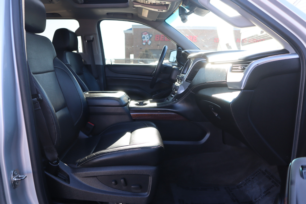 GMC Yukon XL SLT 1/2 Ton 4WD 2015