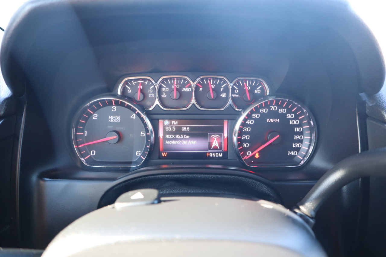 GMC Yukon XL SLT 1/2 Ton 4WD 2015