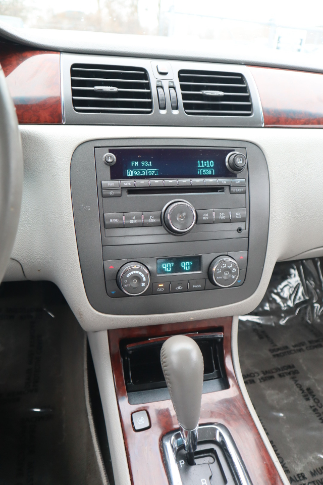 Buick Lucerne CXL1 2009