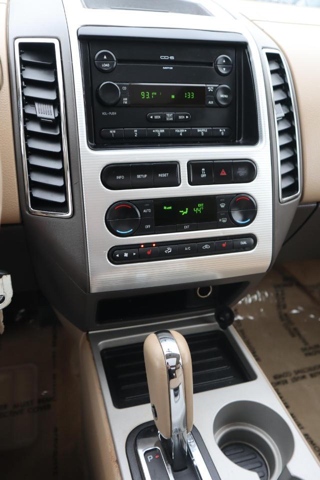 Ford Edge SEL Plus AWD 2007