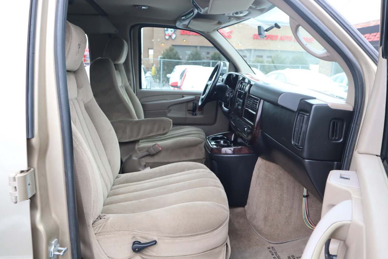 Chevrolet Express 1500 Cargo 2012