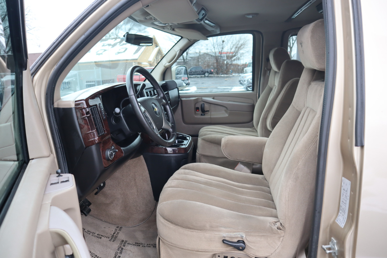 Chevrolet Express 1500 Cargo 2012