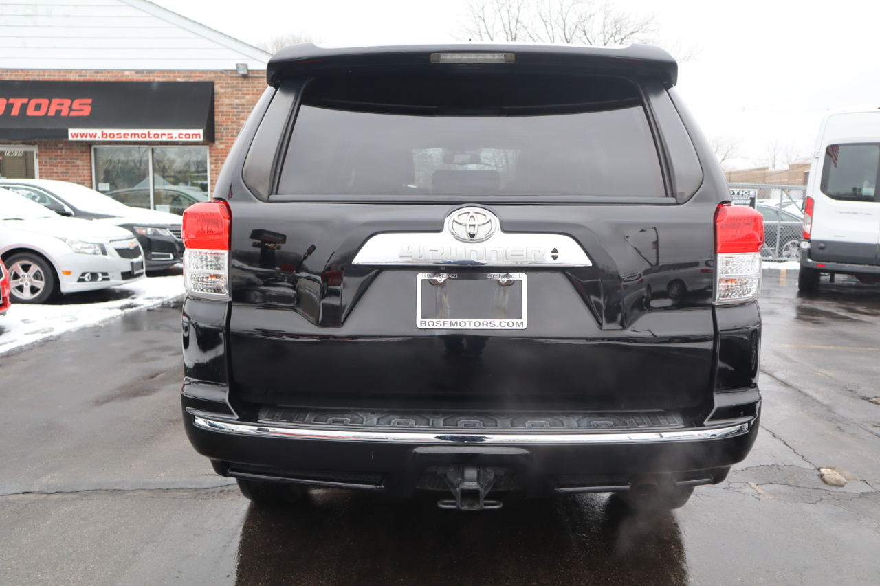 Toyota 4Runner SR5 4WD 2011
