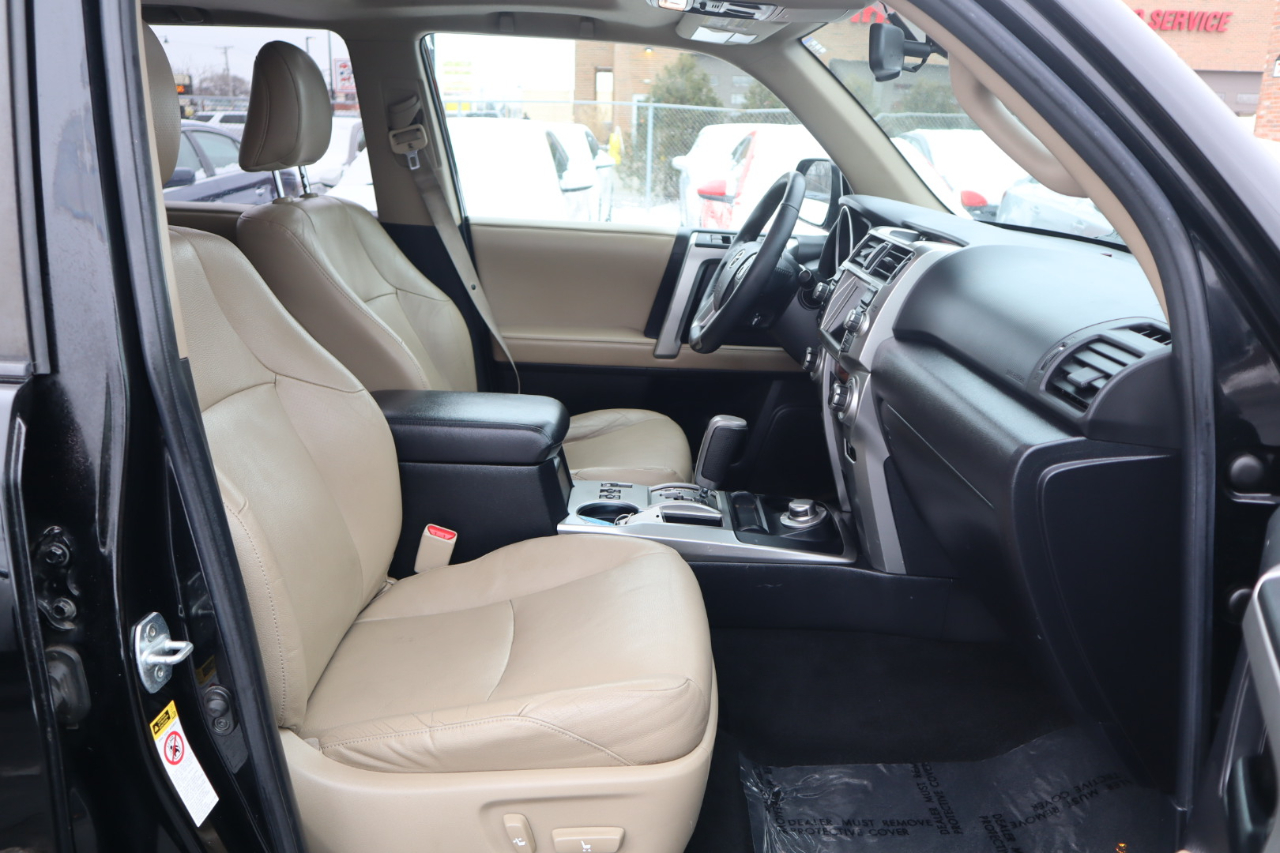 Toyota 4Runner SR5 4WD 2011