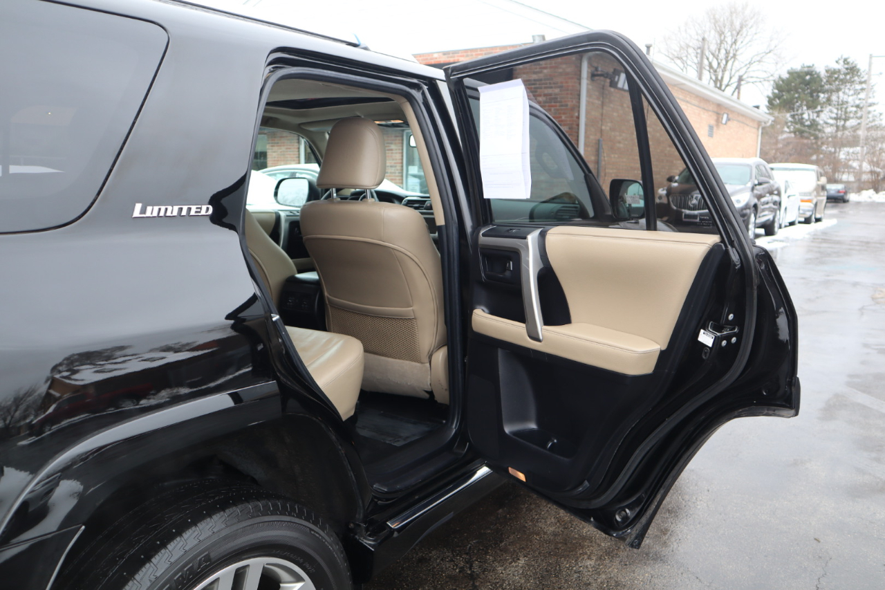 Toyota 4Runner SR5 4WD 2011