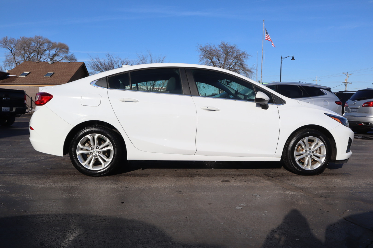 Chevrolet Cruze LT Auto 2019