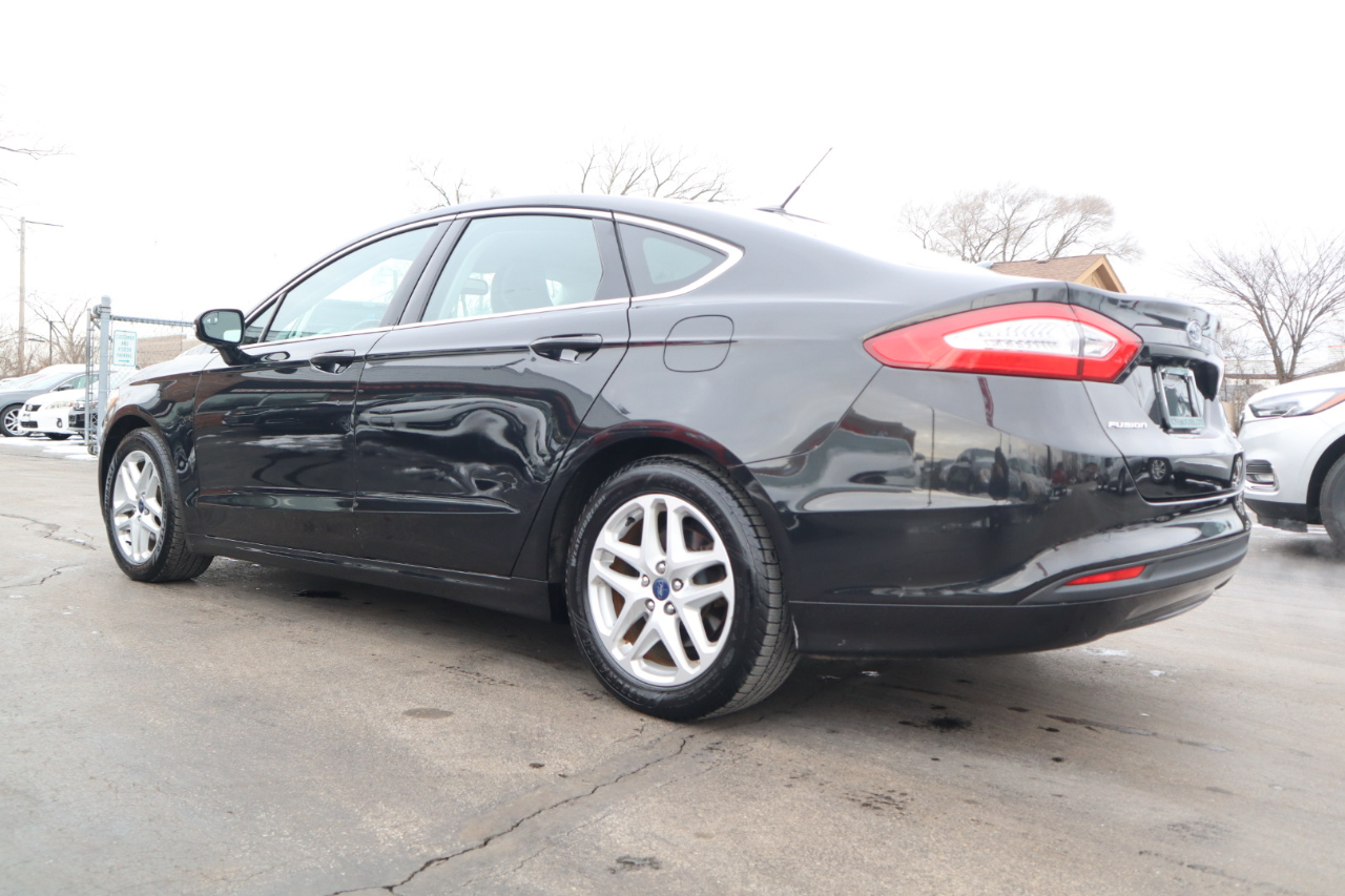 Ford Fusion SE 2015