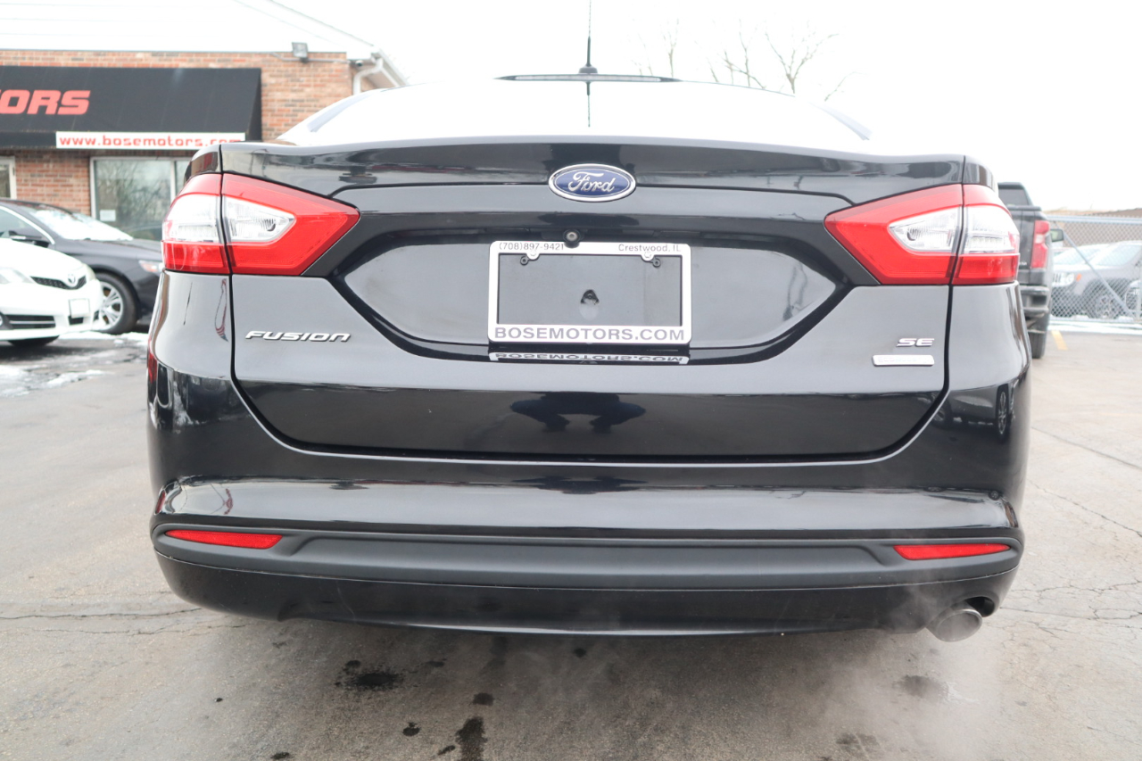 Ford Fusion SE 2015