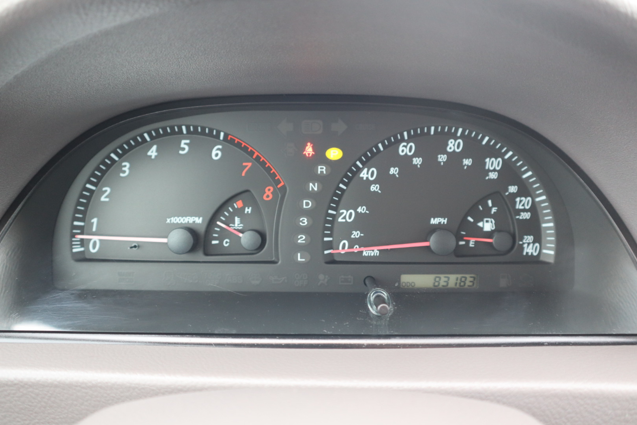 Toyota Camry XLE V6 2004