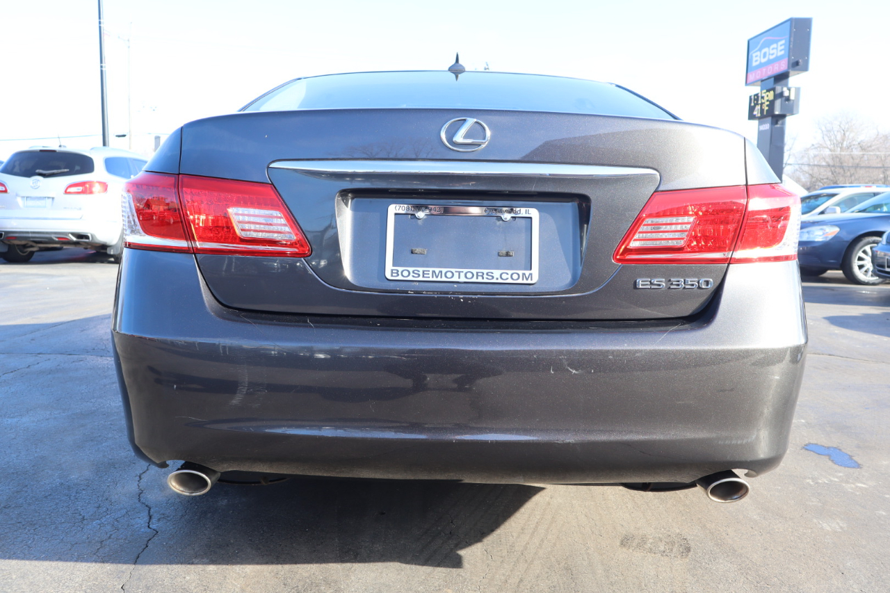 Lexus ES 350 Sedan 2012