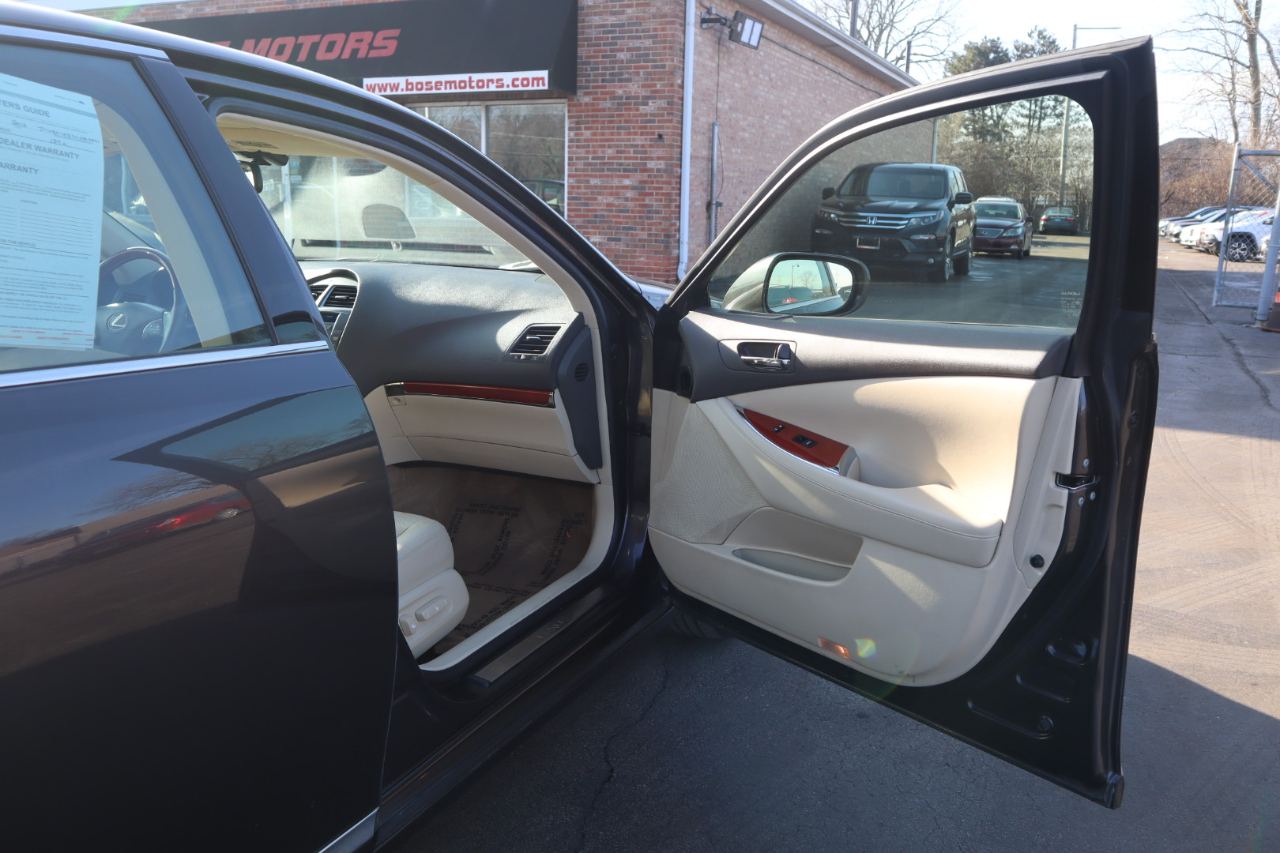 Lexus ES 350 Sedan 2012