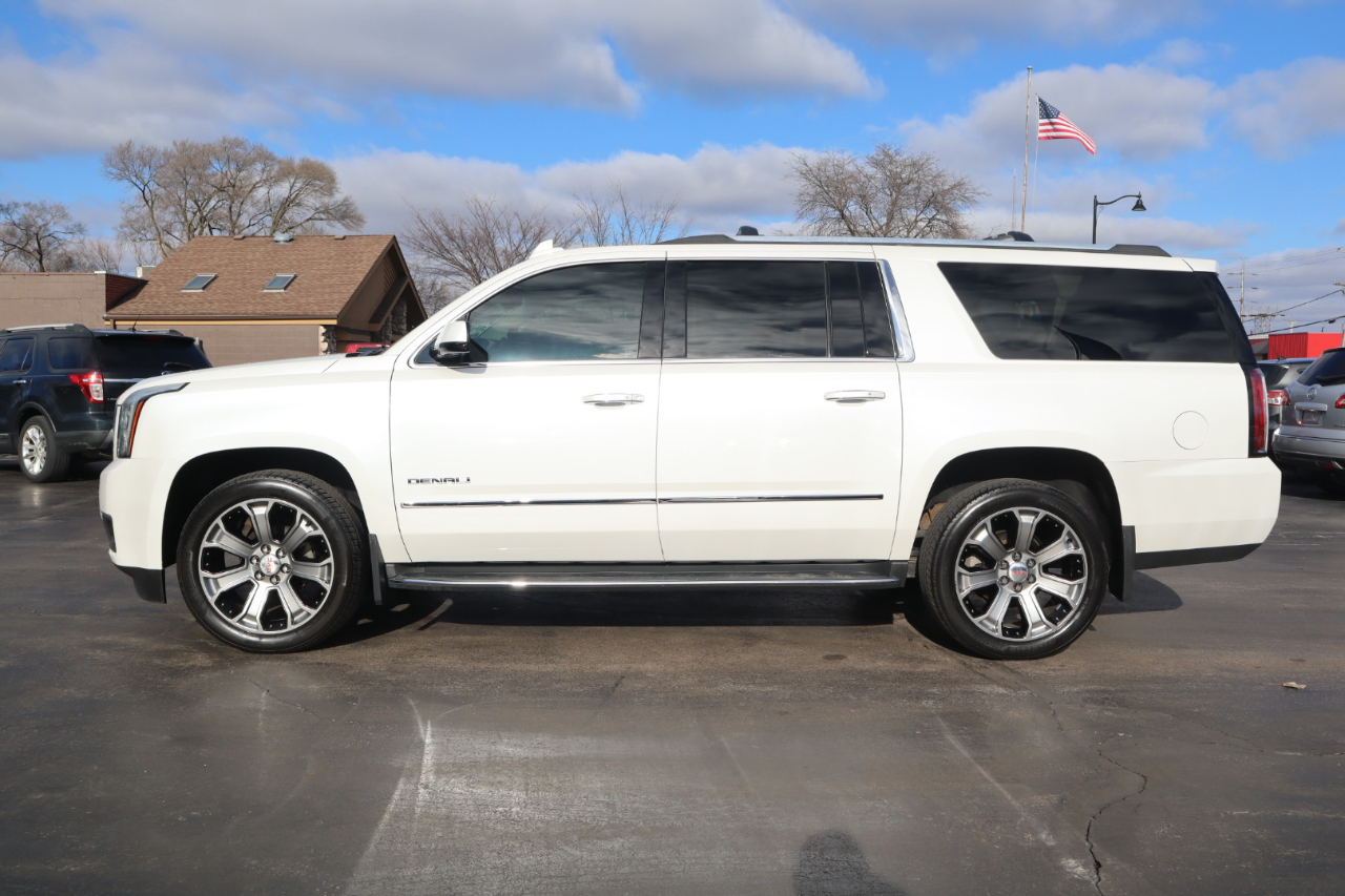GMC Yukon XL Denali 4WD 2016