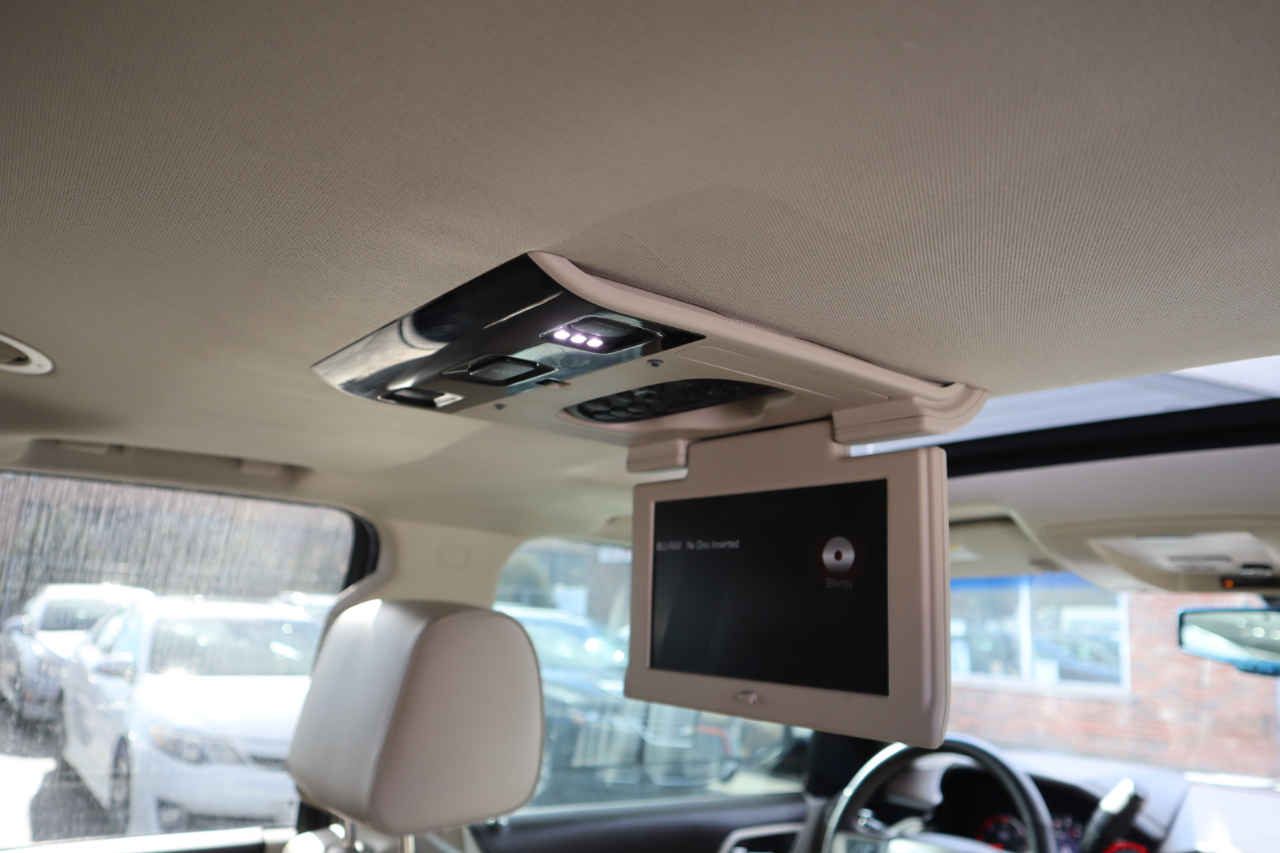 GMC Yukon XL Denali 4WD 2016