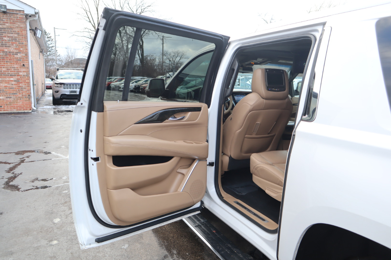 Cadillac Escalade ESV Platinum 4WD 2019