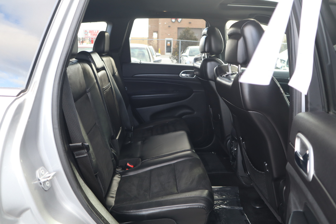 Jeep Grand Cherokee Laredo 4WD 2015