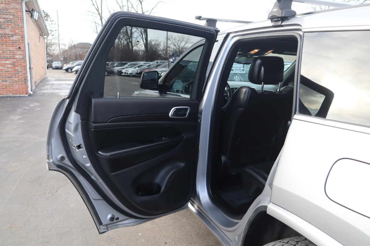 Jeep Grand Cherokee Laredo 4WD 2015