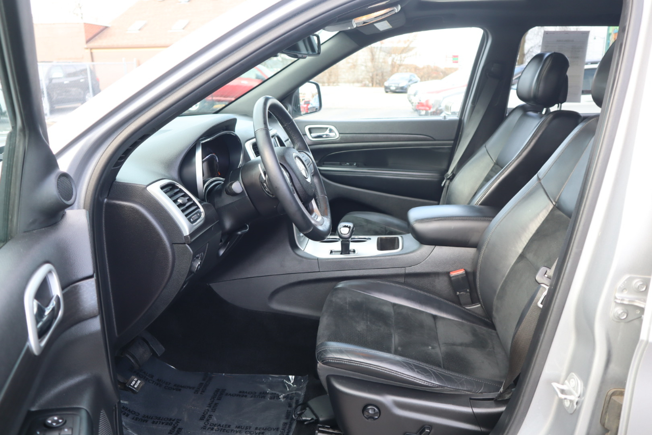 Jeep Grand Cherokee Laredo 4WD 2015