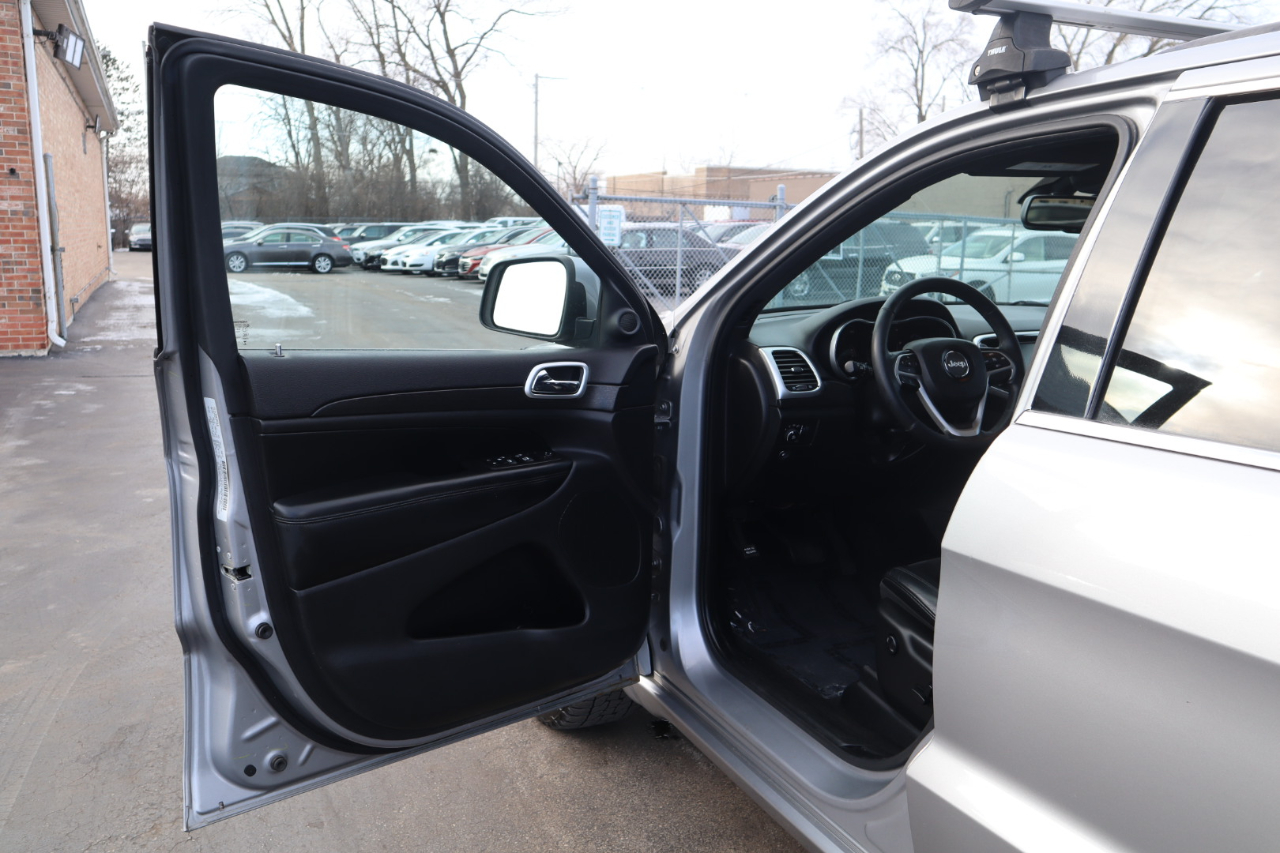 Jeep Grand Cherokee Laredo 4WD 2015