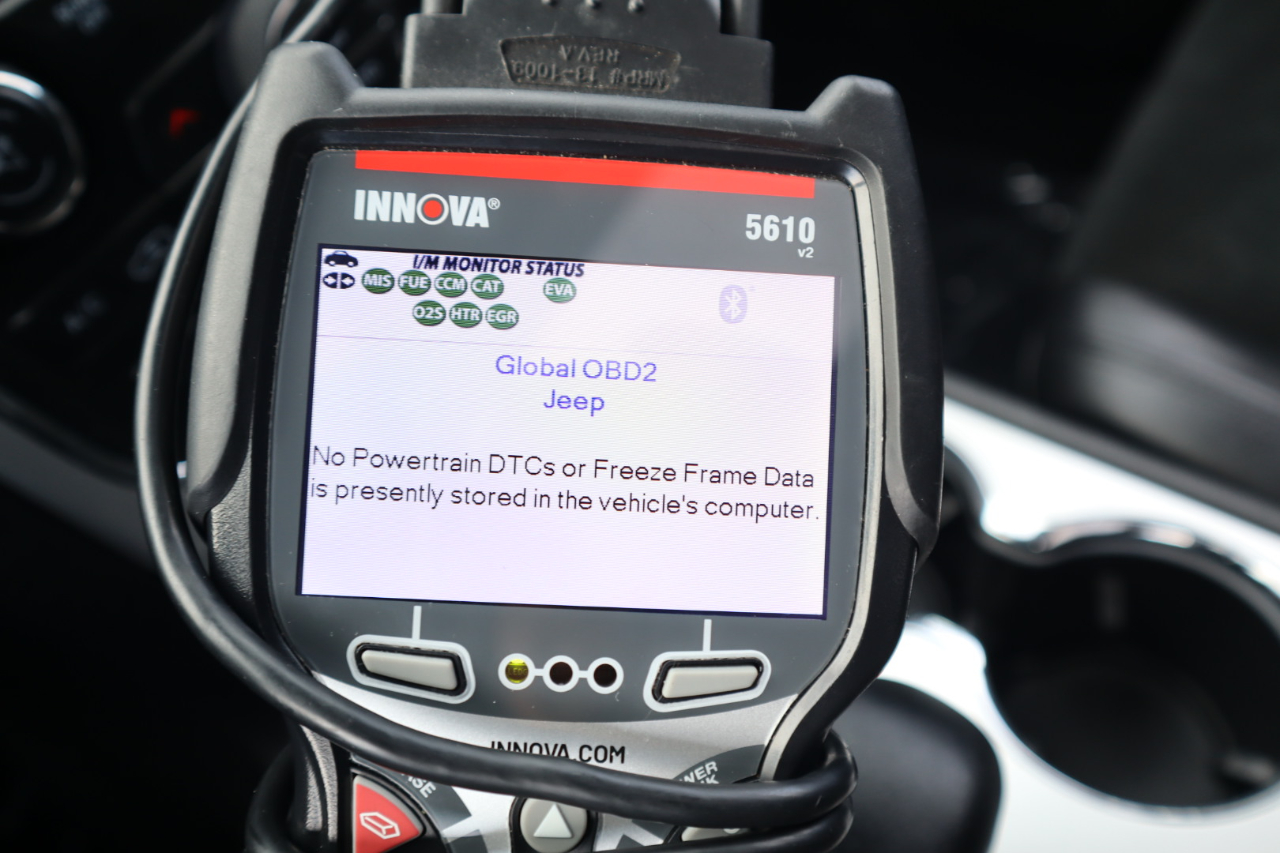 Jeep Grand Cherokee Laredo 4WD 2015