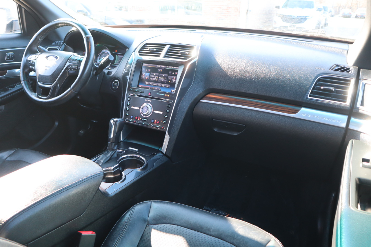 Ford Explorer Limited 4WD 2016