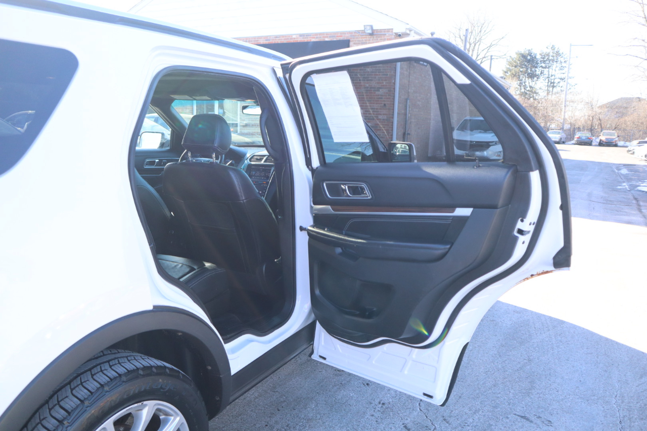 Ford Explorer Limited 4WD 2016