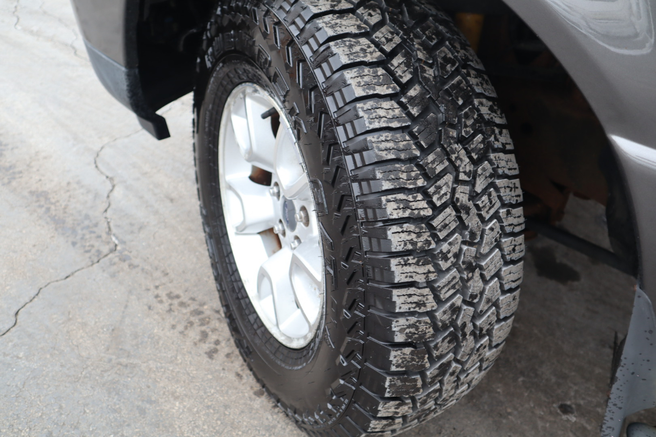 Ford Ranger XLT SuperCab 4-Door 4WD 2011