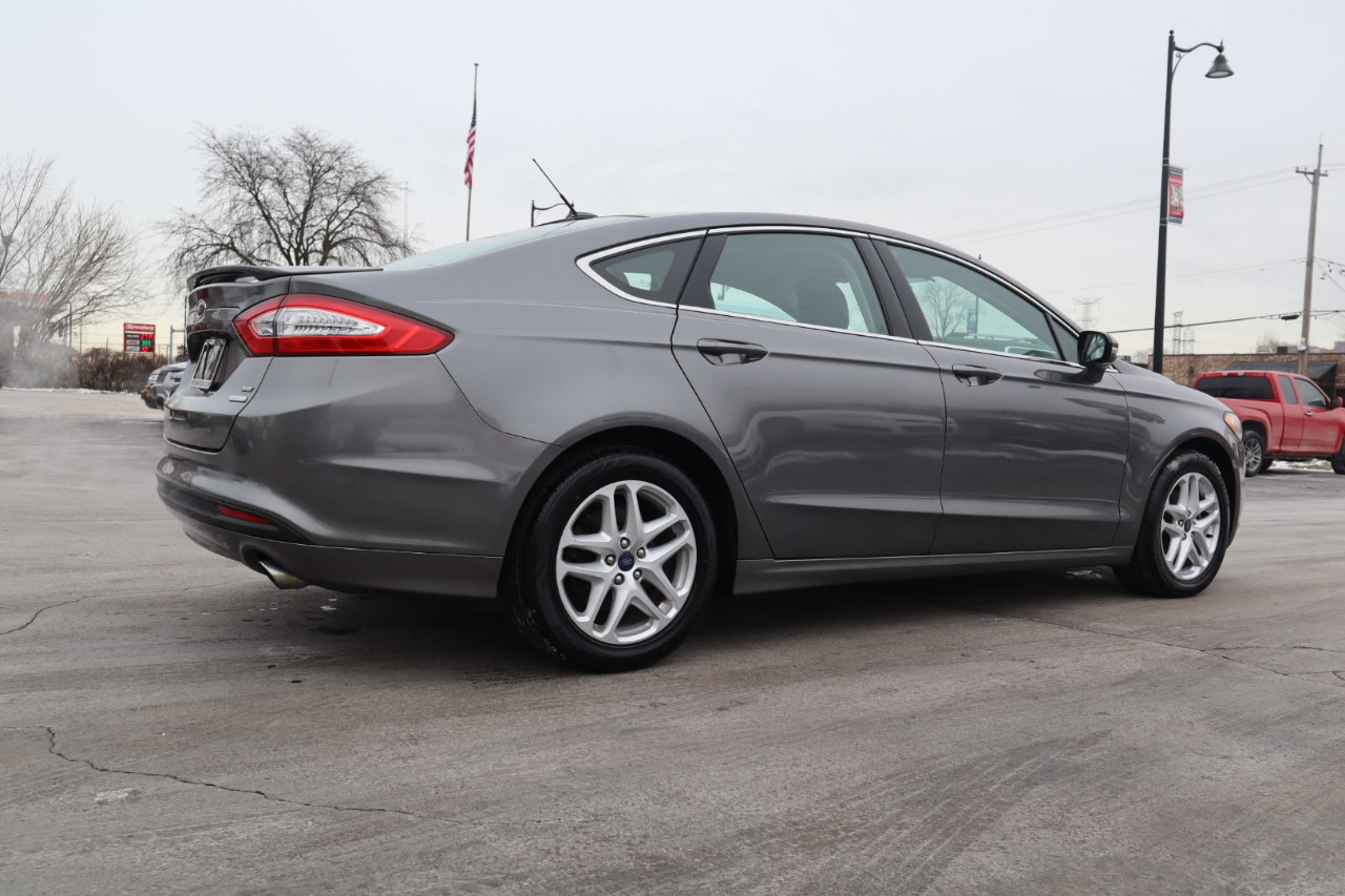 Ford Fusion SE 2014