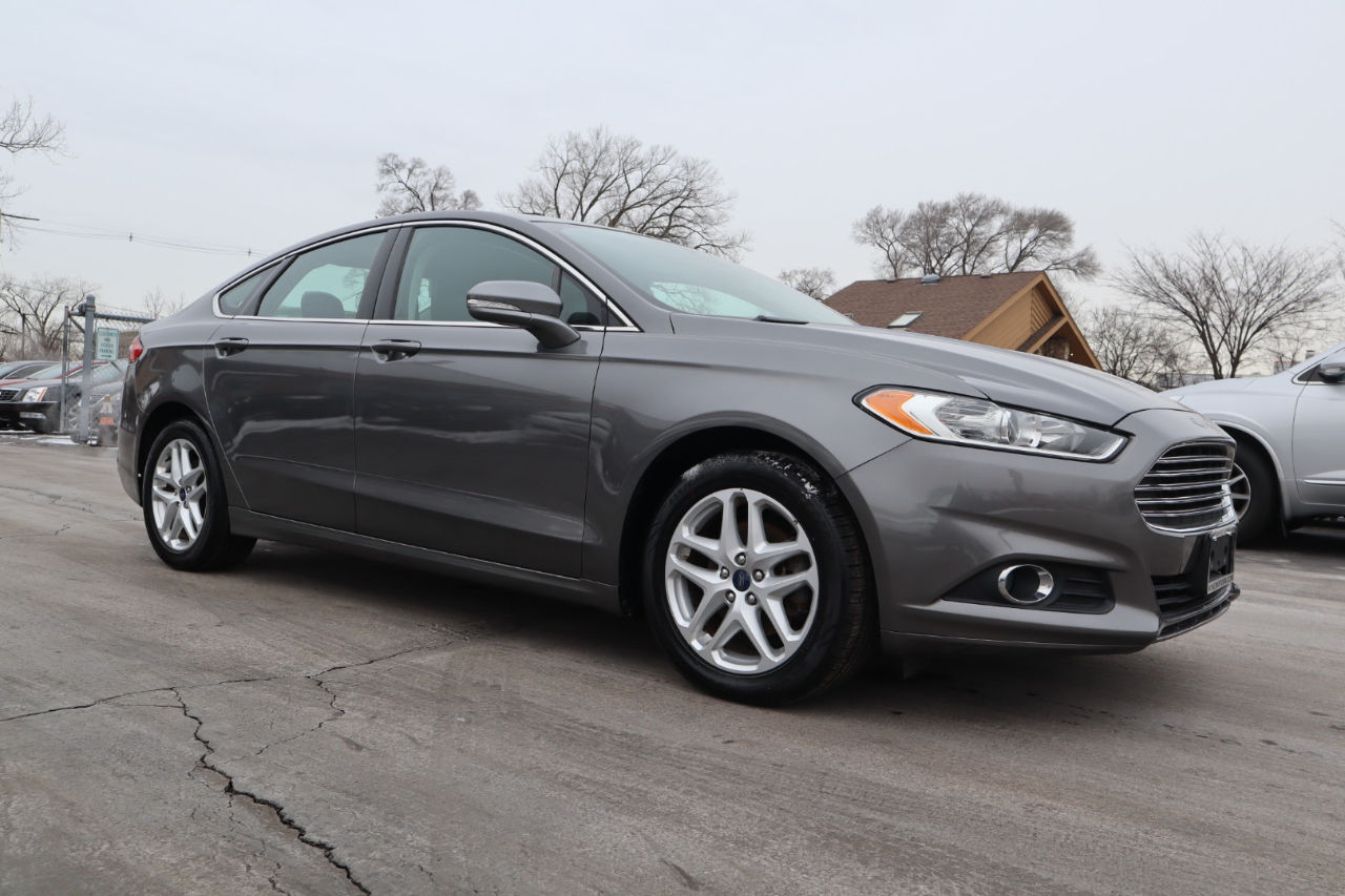 Ford Fusion SE 2014