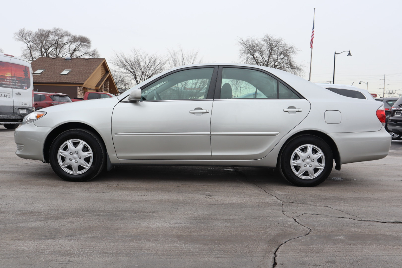Toyota Camry LE 2006