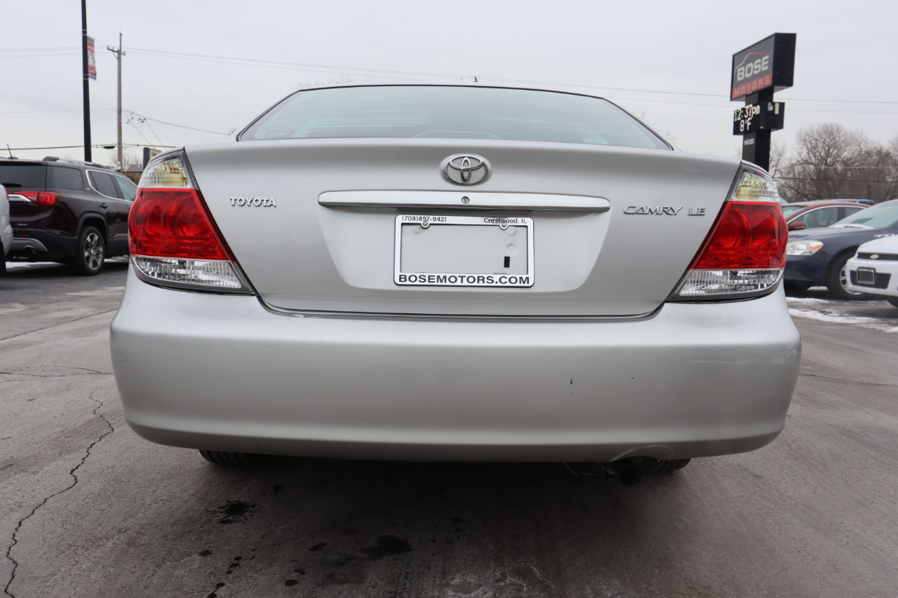 Toyota Camry LE 2006