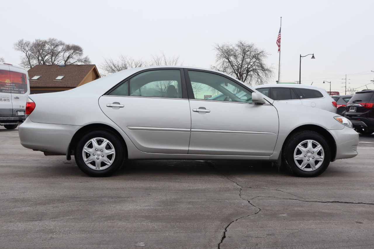 Toyota Camry LE 2006