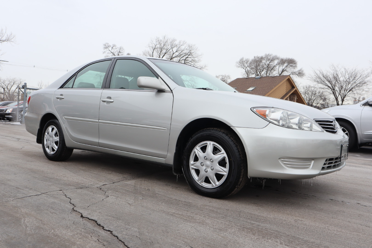 Toyota Camry LE 2006