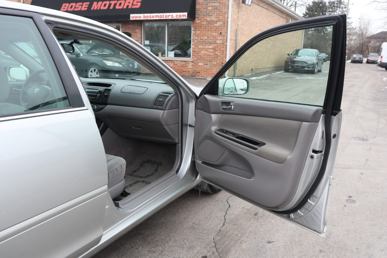 Toyota Camry LE 2006