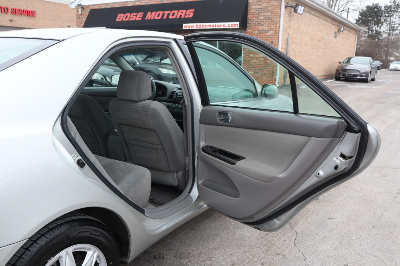 Toyota Camry LE 2006